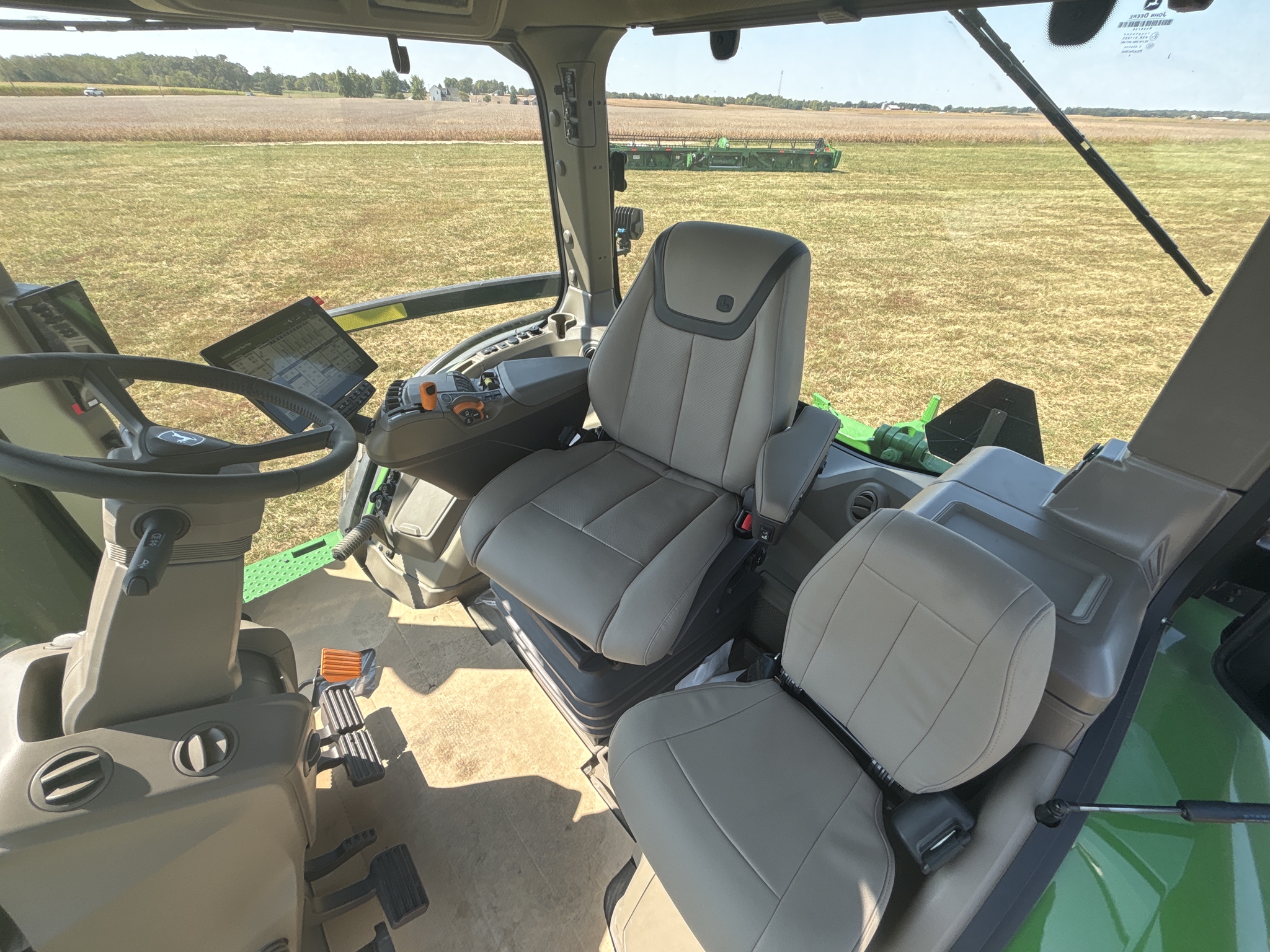 Used 2025 John Deere 8R 370 Row Crop Tractors at Koenig Equipment in Urbana, OH - PhotoXL19