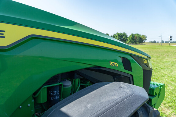 Used 2025 John Deere 8R 370 Row Crop Tractors at Koenig Equipment in Urbana, OH - Photo21