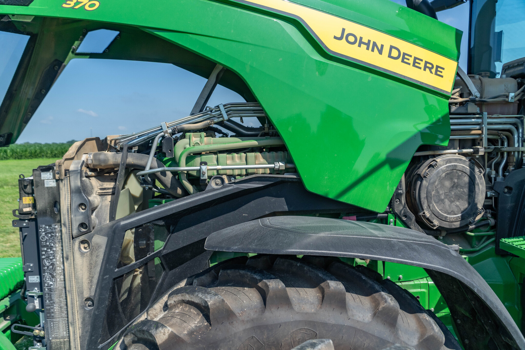 Used 2025 John Deere 8R 370 Row Crop Tractors at Koenig Equipment in Urbana, OH - PhotoXL23