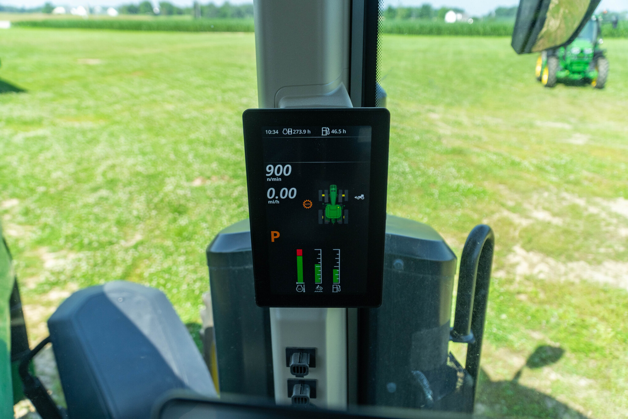 Used 2025 John Deere 8R 370 Row Crop Tractors at Koenig Equipment in Urbana, OH - PhotoXL34