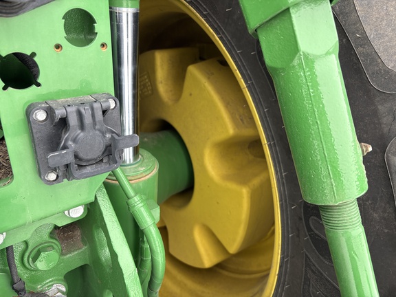 Used 2024 John Deere 7R 290 Row Crop Tractors at Horizon Ag & Turf in Lloydminster, AB - Photo7