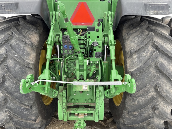 Used 2024 John Deere 7R 290 Row Crop Tractors at Horizon Ag & Turf in Lloydminster, AB - Photo8
