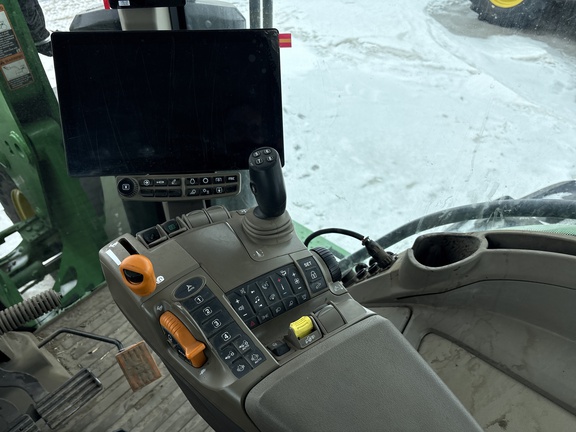 Used 2024 John Deere 7R 290 Row Crop Tractors at Horizon Ag & Turf in Lloydminster, AB - Photo14