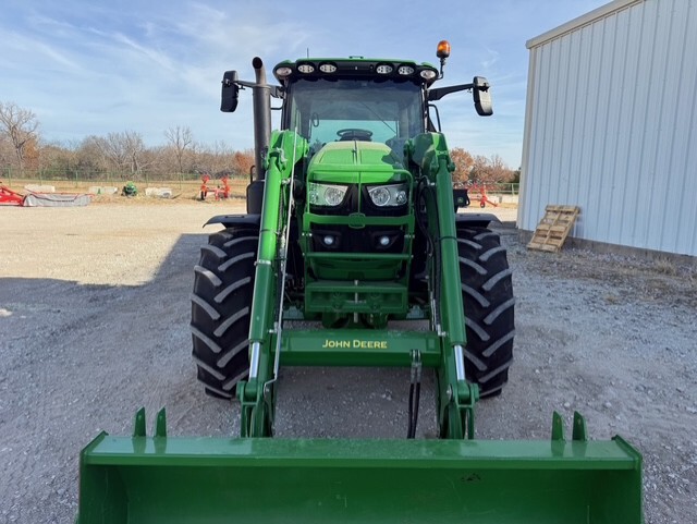 2023 John Deere 6R 155 Image 3
