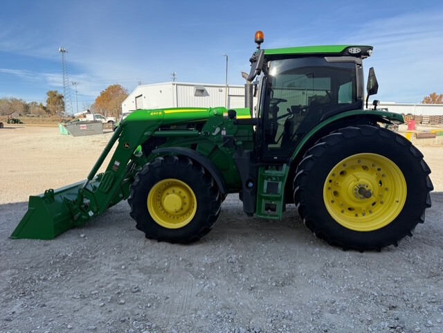 2023 John Deere 6R 155 Image 5