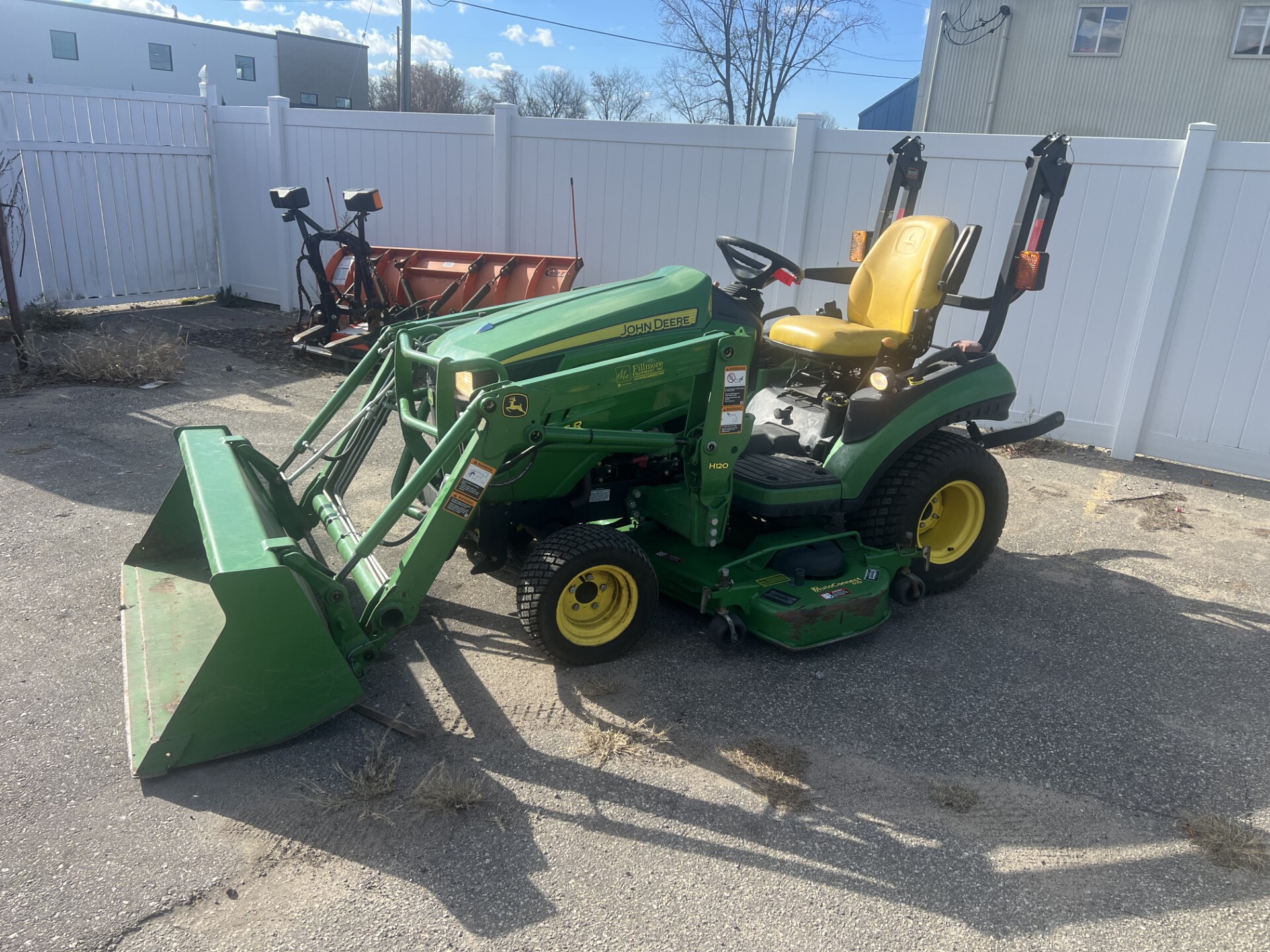 2012 John Deere 1026R Image 2