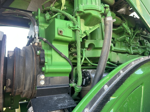 Photo of 2018 John Deere 9520R
