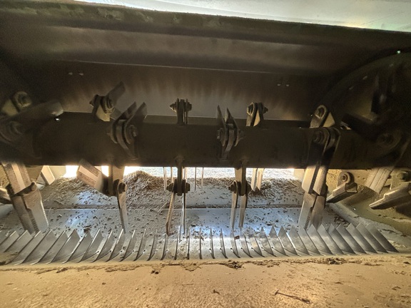 Used 2021 John Deere S780 Combines at Horizon Ag & Turf in Wetaskiwin, AB - Photo17