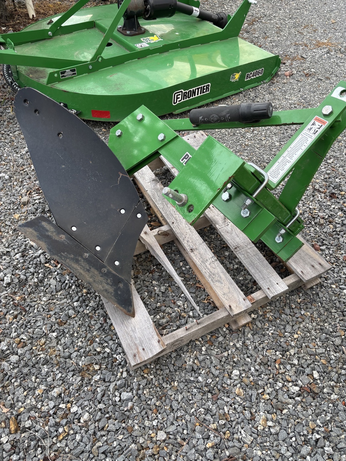 2024 Frontier PB1001 Image 1