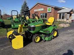 Lawn Mower For Sale 2023 John Deere X738 , 25 HP Lawn Mower For Sale 2023 John Deere X738 , 25 HP