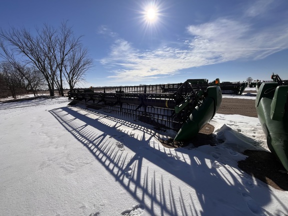 2019 John Deere 735D - Photo1