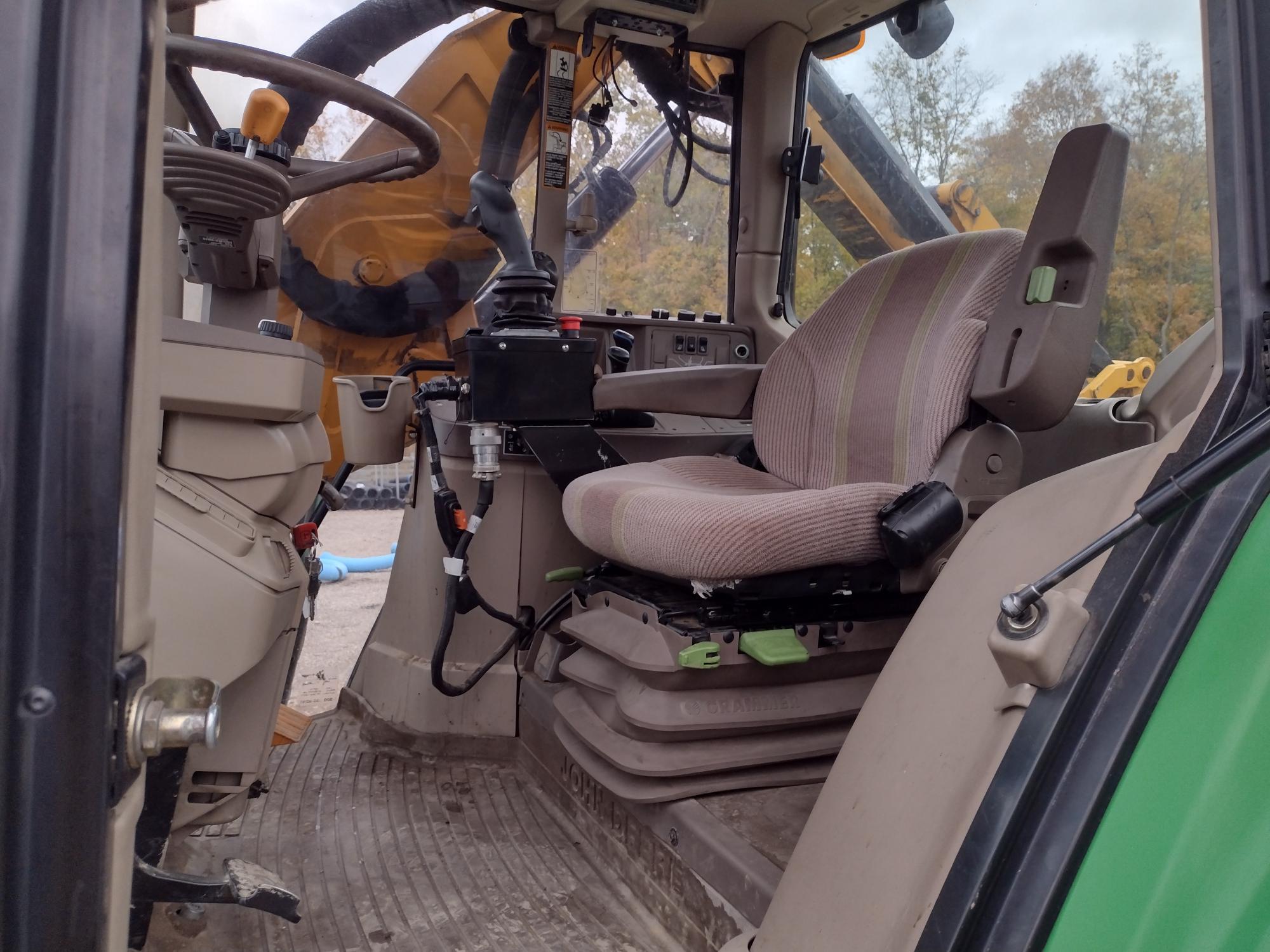 2012 John Deere 6330 Image 10