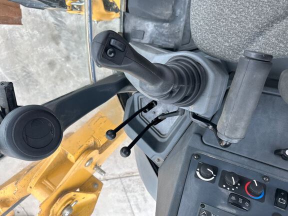 2024 John Deere 320 P-Tier