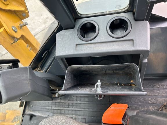 2024 John Deere 320 P-Tier