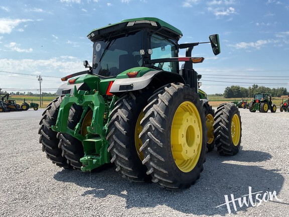 Photo of 2024 John Deere 8R 410