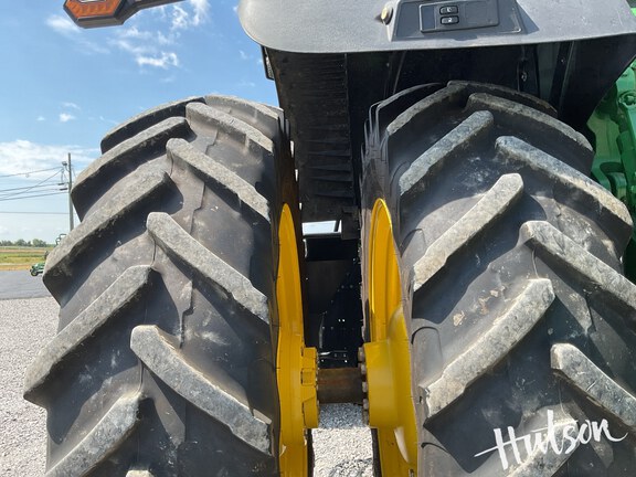 Photo of 2024 John Deere 8R 410