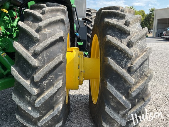Photo of 2024 John Deere 8R 410