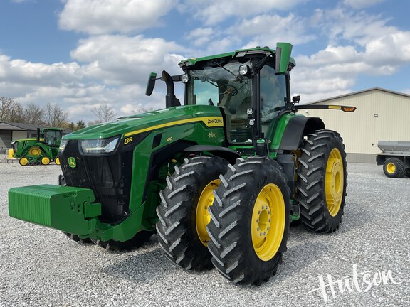 Photo of 2024 John Deere 8R 410