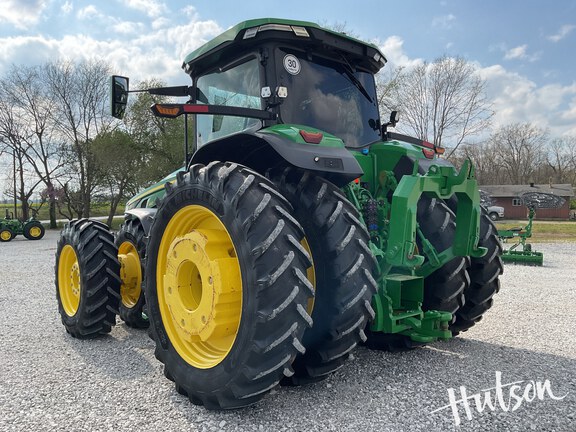 Photo of 2024 John Deere 8R 410