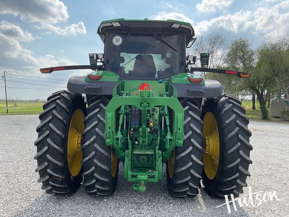 Photo of 2024 John Deere 8R 410