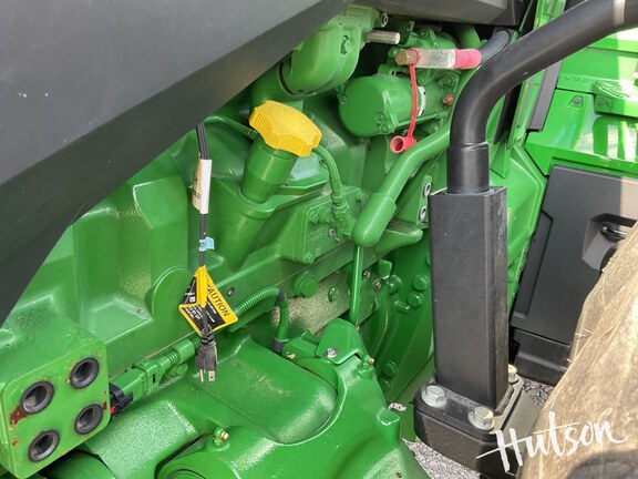 Photo of 2024 John Deere 8R 410