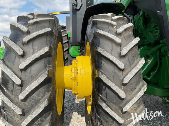 Photo of 2024 John Deere 8R 410
