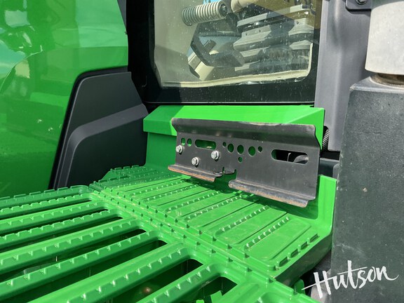 Photo of 2024 John Deere 8R 410