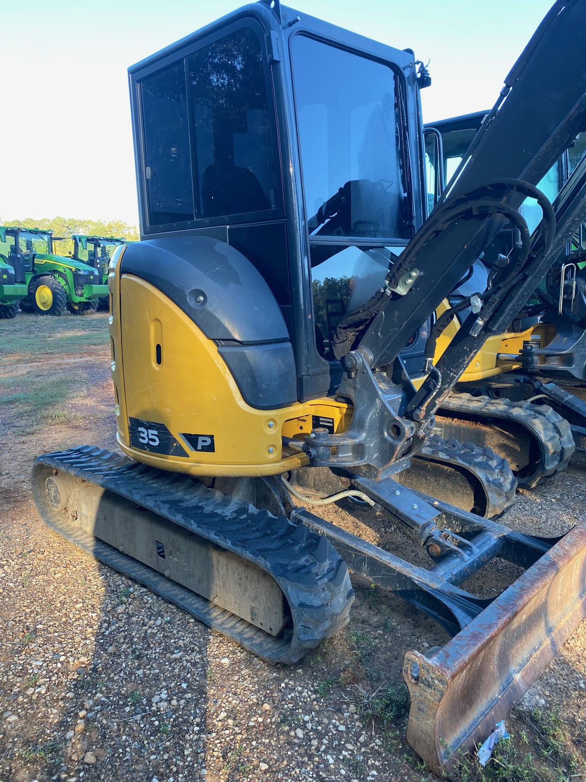 2023 John Deere 35 P Image 6