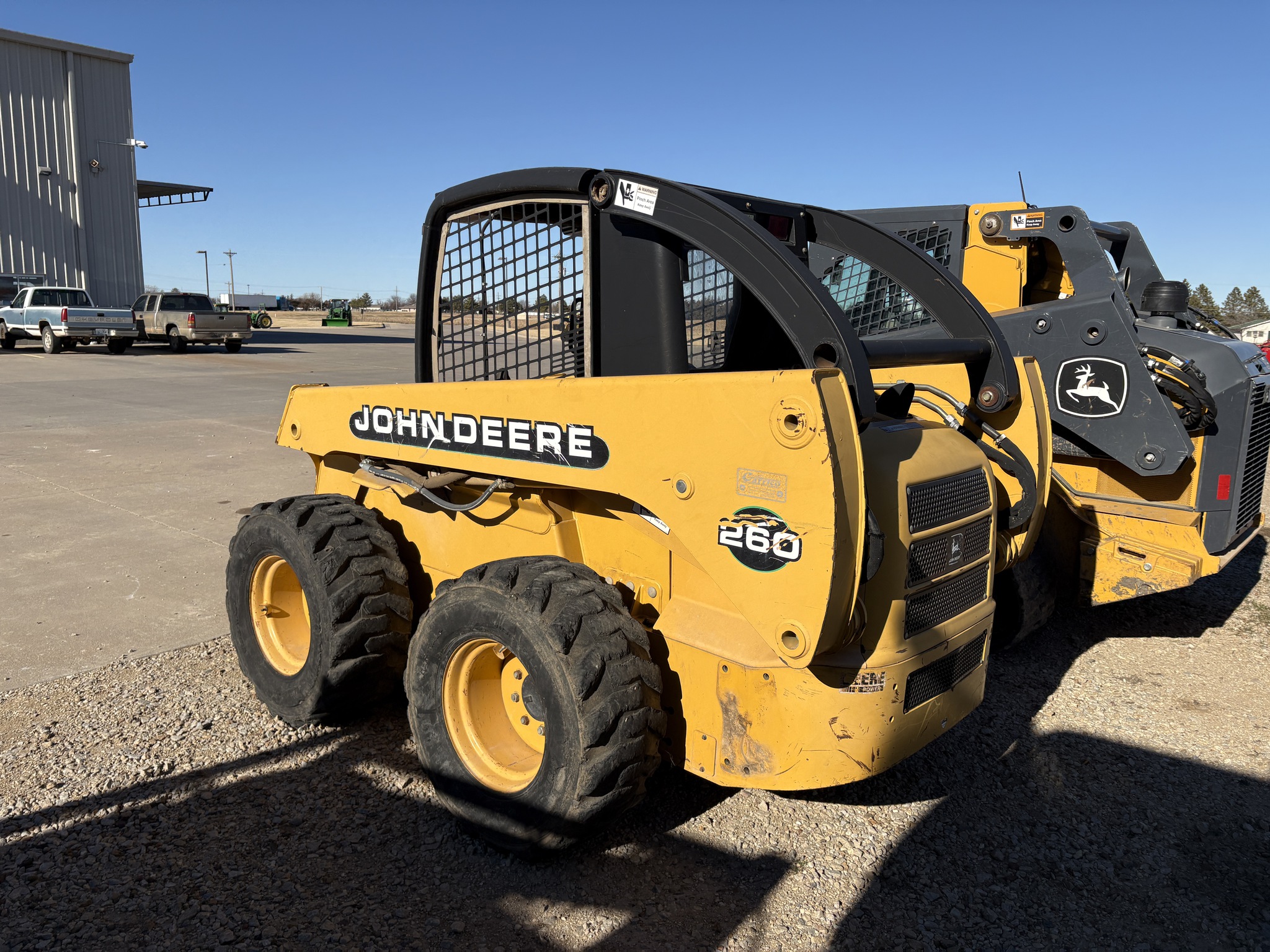 2000 John Deere 260 Image 3