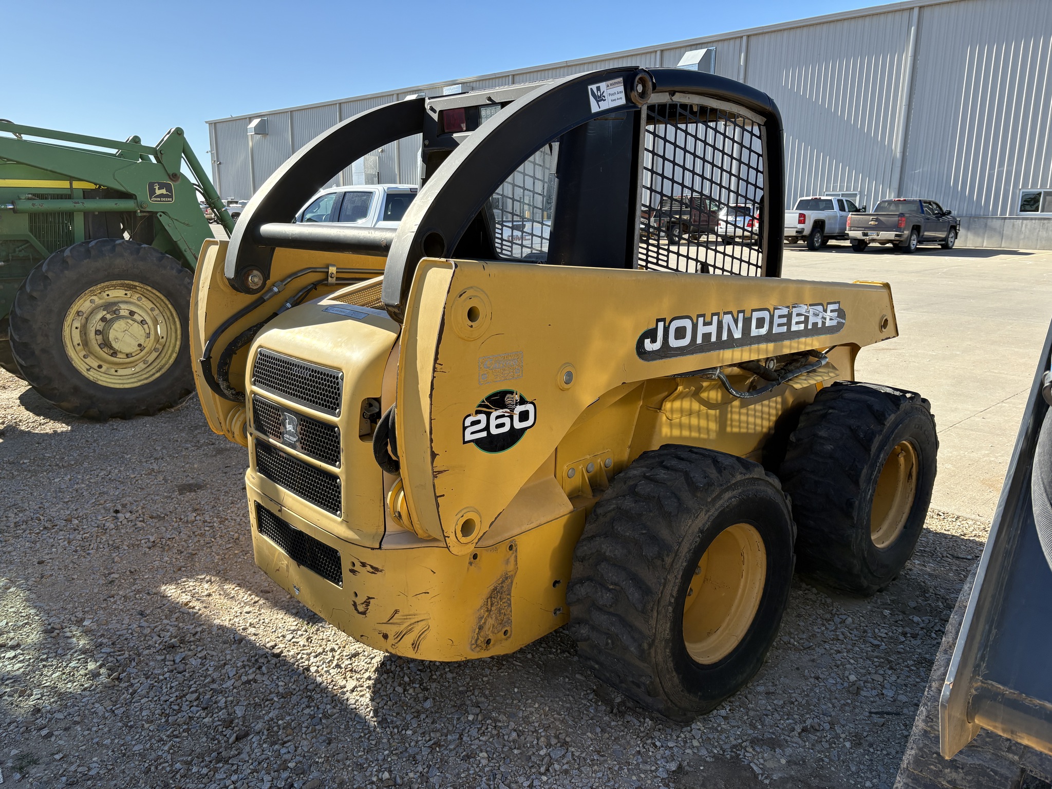 2000 John Deere 260 Image 4