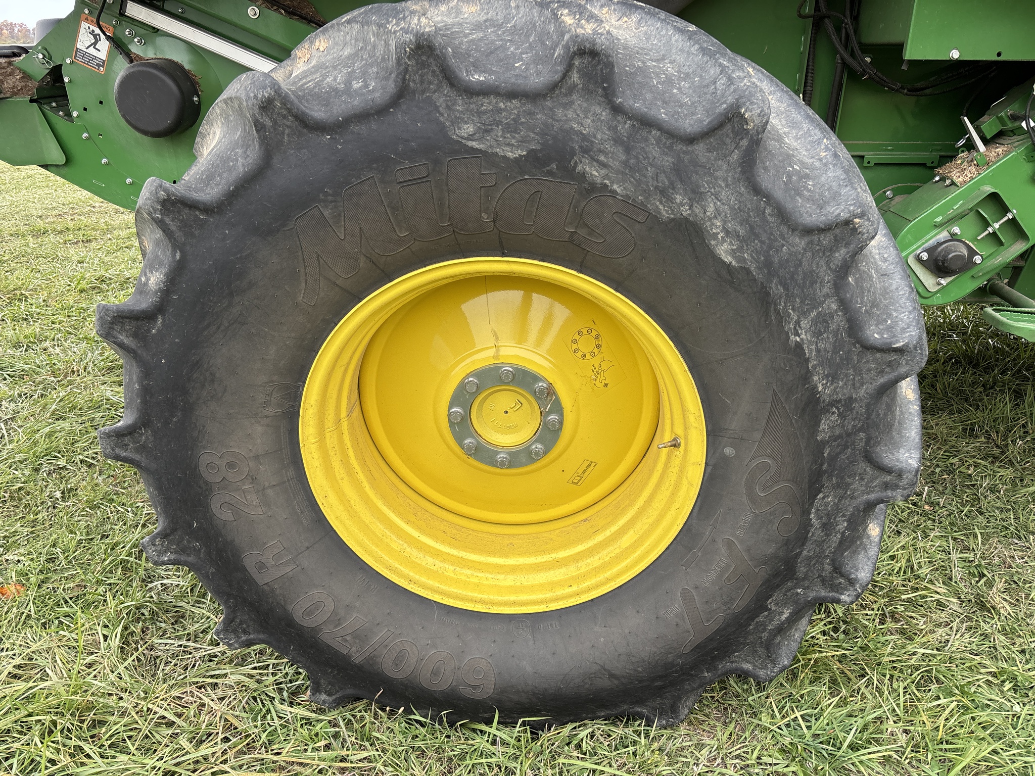 Used 2023 John Deere S760 Combines at Koenig Equipment in Urbana, OH - PhotoXL6