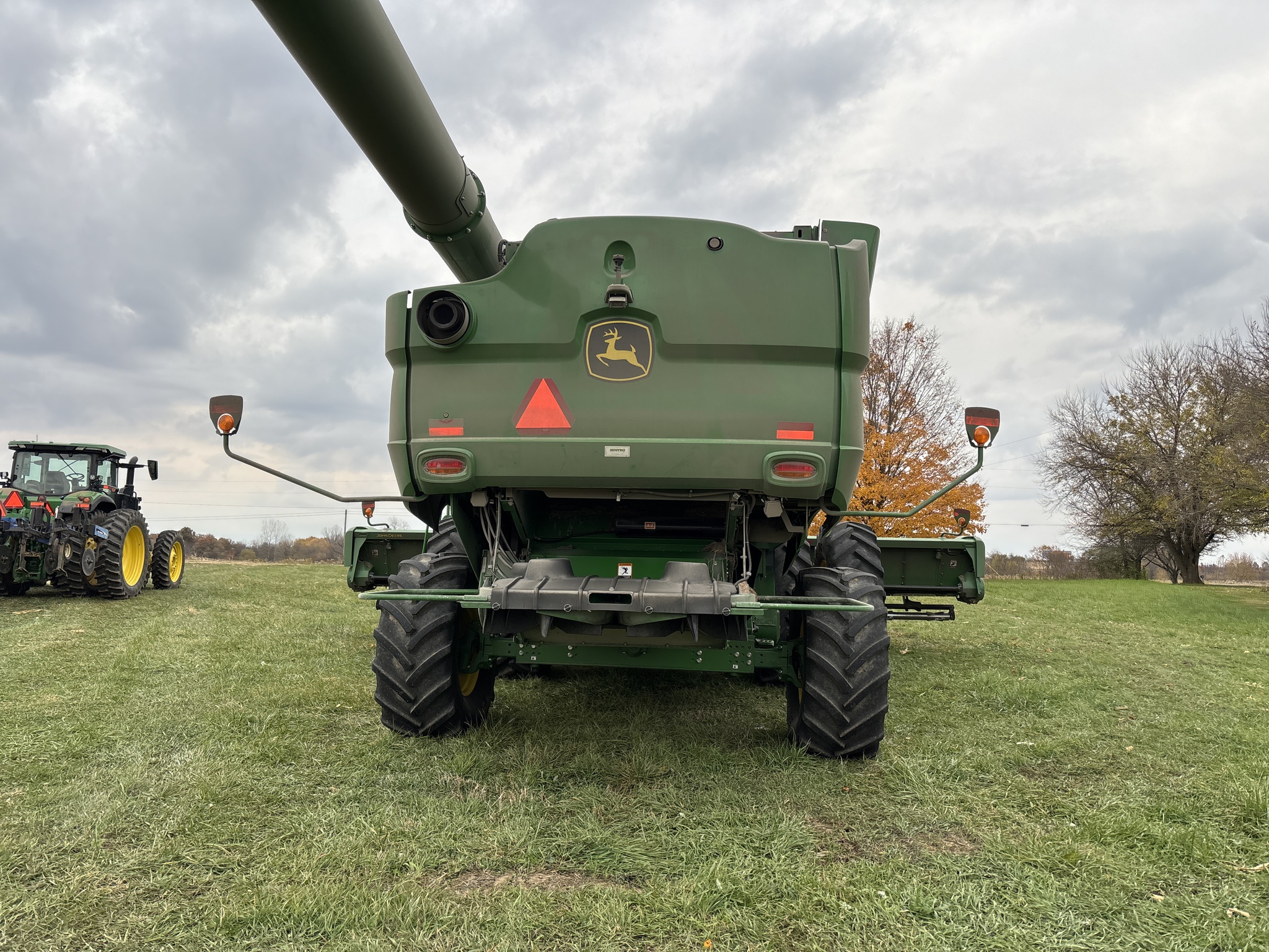 Used 2023 John Deere S760 Combines at Koenig Equipment in Urbana, OH - PhotoXL3