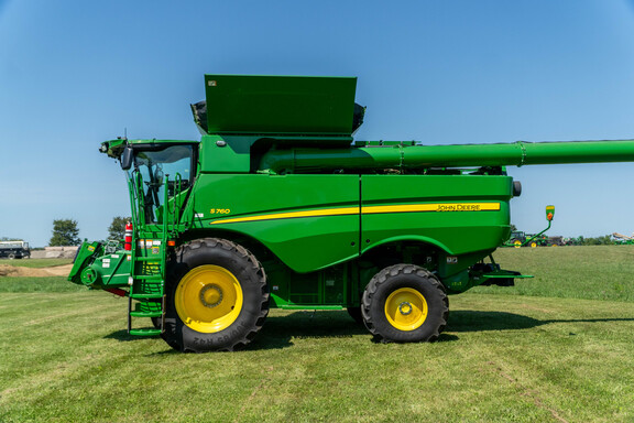 Used 2023 John Deere S760 Combines at Koenig Equipment in Anna, OH - Photo1