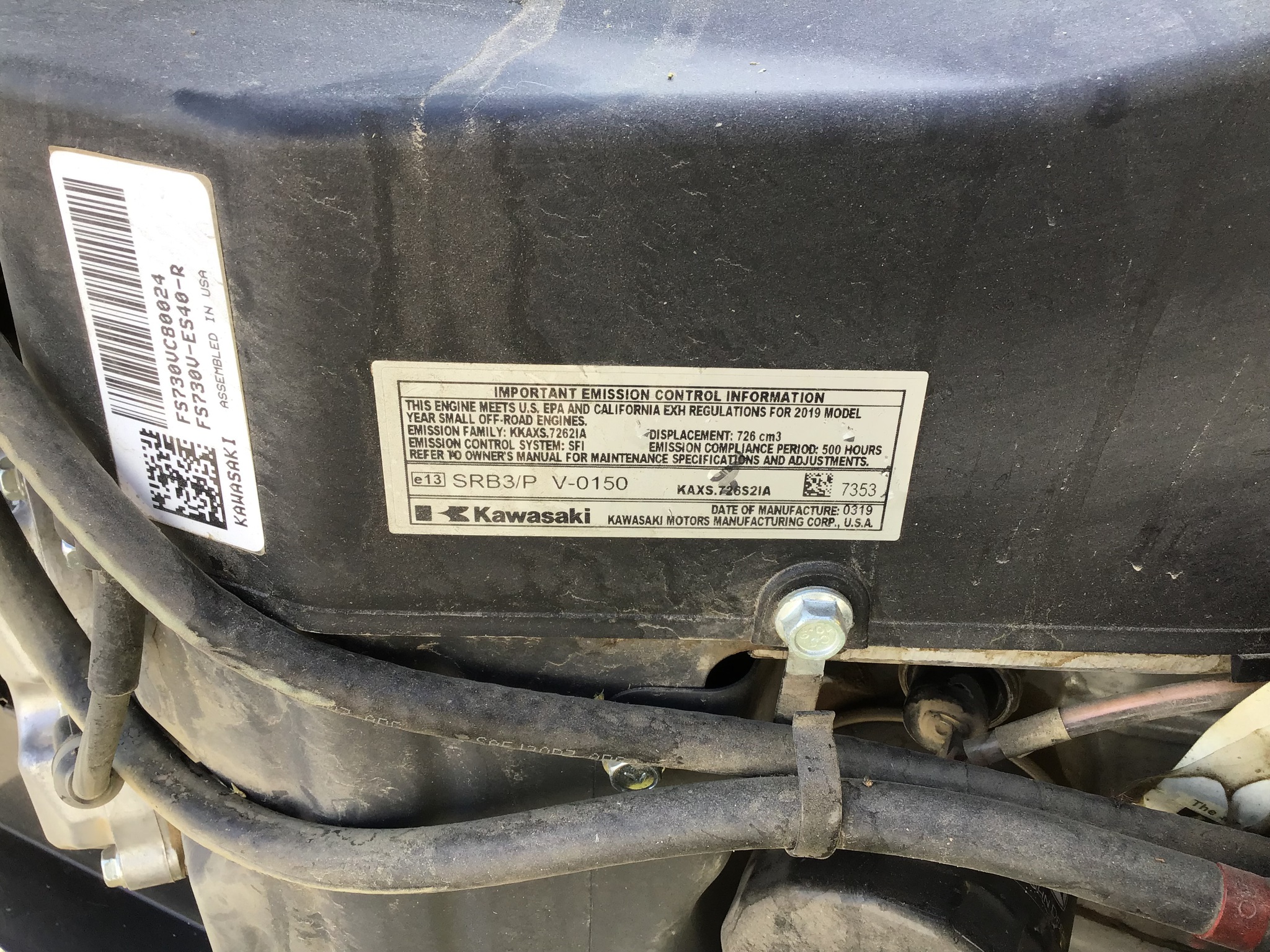 2019 John Deere X590 Image 9