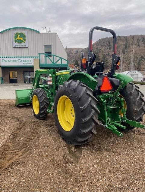 2023 John Deere 5060E Image 3