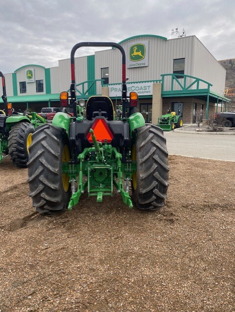 2023 John Deere 5060E Image 5