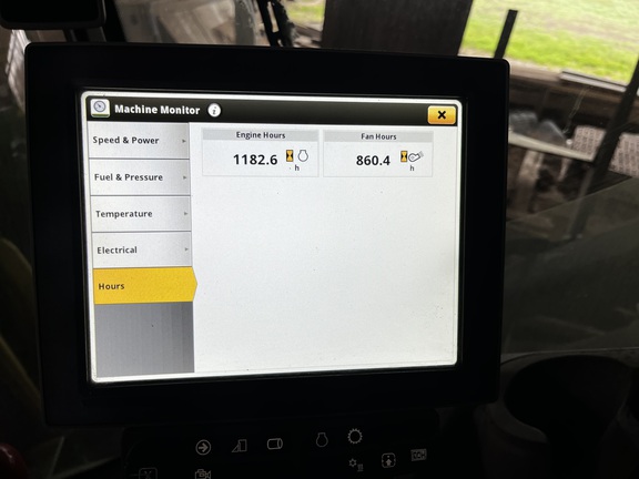 2022 John Deere CP770-11