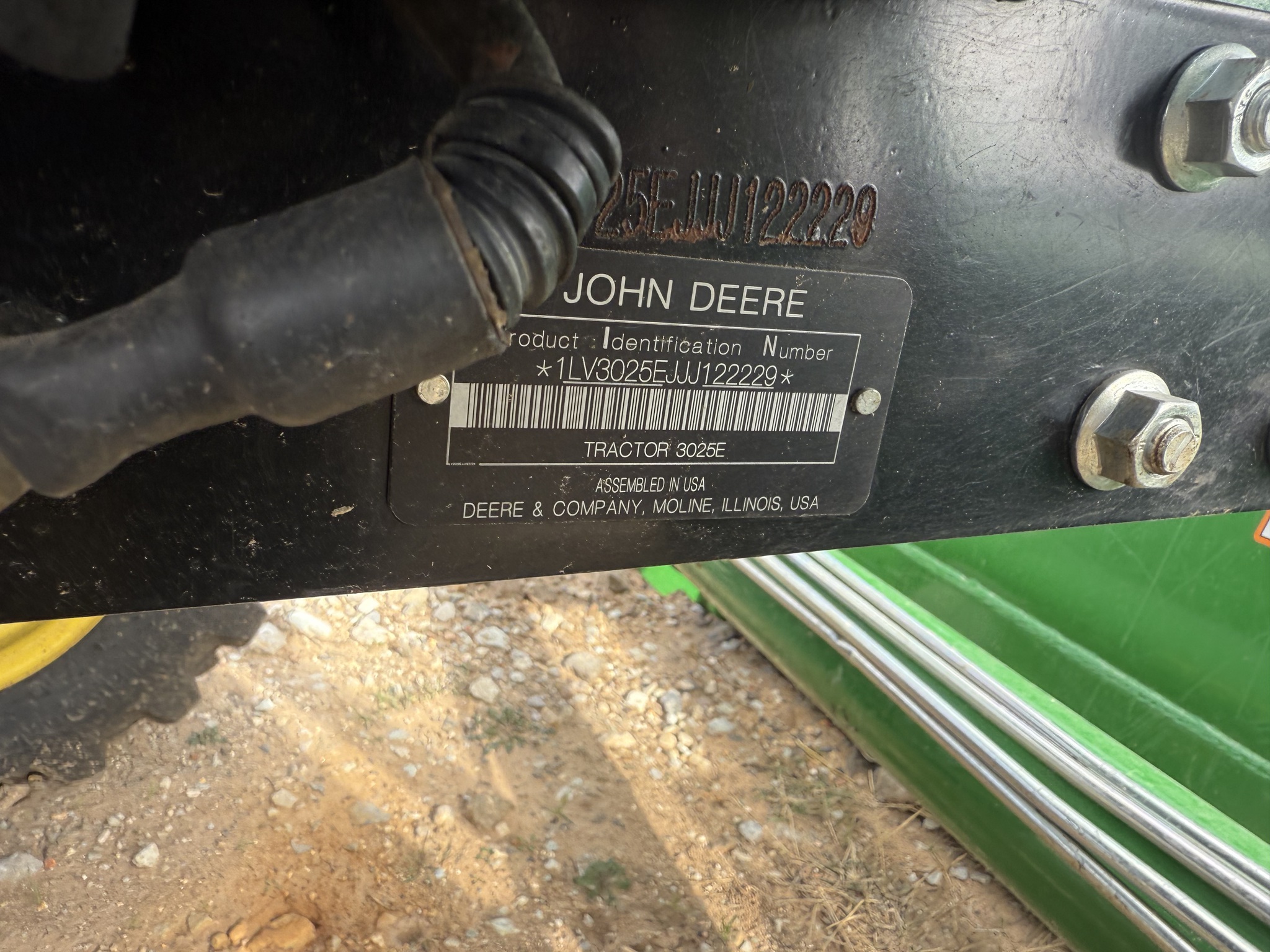 2018 John Deere 3025E Image 17