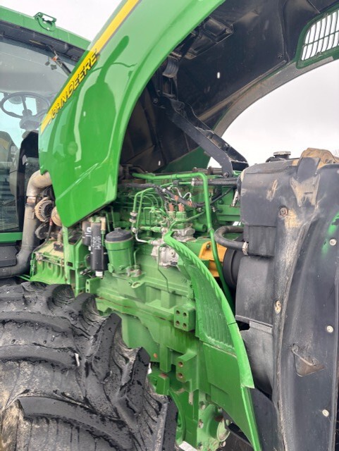 2002 John Deere 8420 Image 10