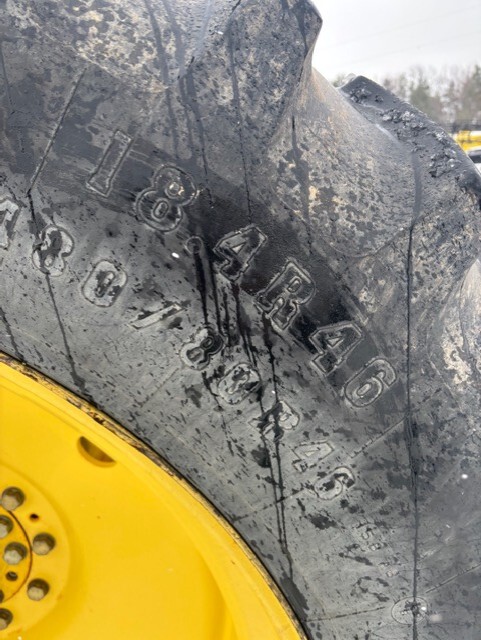 2002 John Deere 8420 Image 17