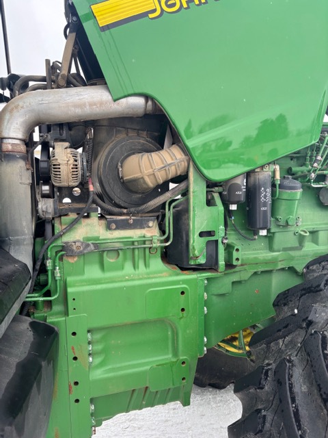 2002 John Deere 8420 Image 9