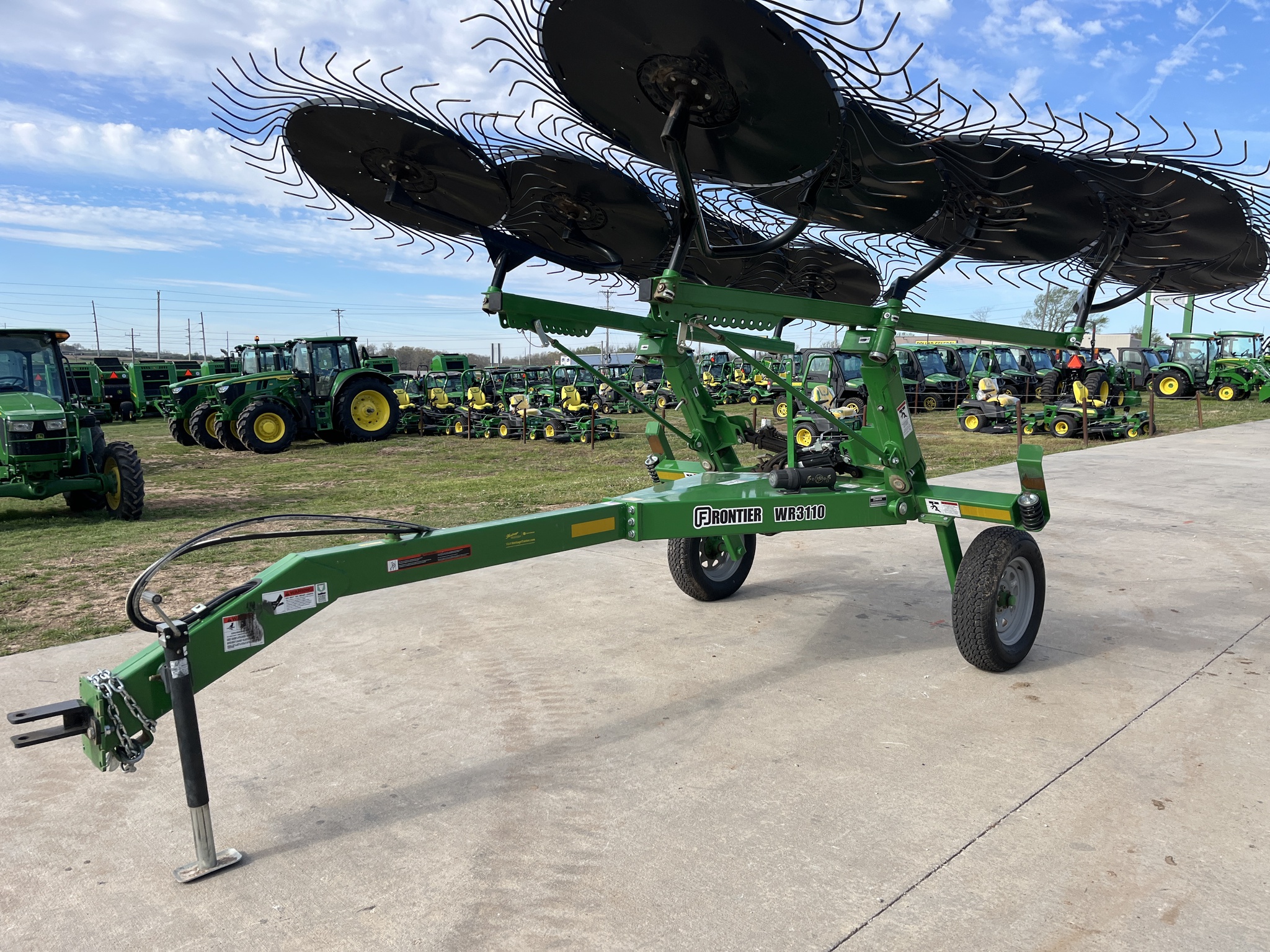  2023 Frontier WR3110 at Heritage Tractor in Rogersville, MO