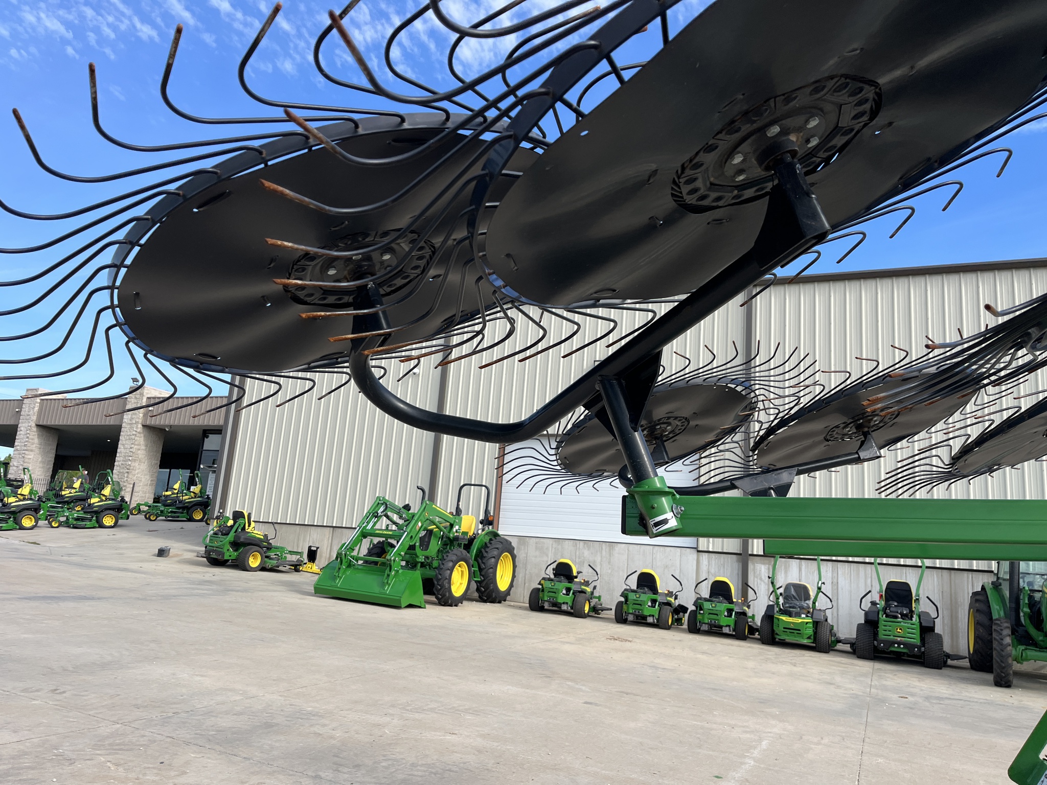  2023 Frontier WR3110 at Heritage Tractor in Rogersville, MO