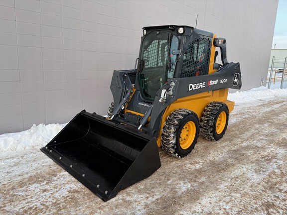 2024 John Deere 320G