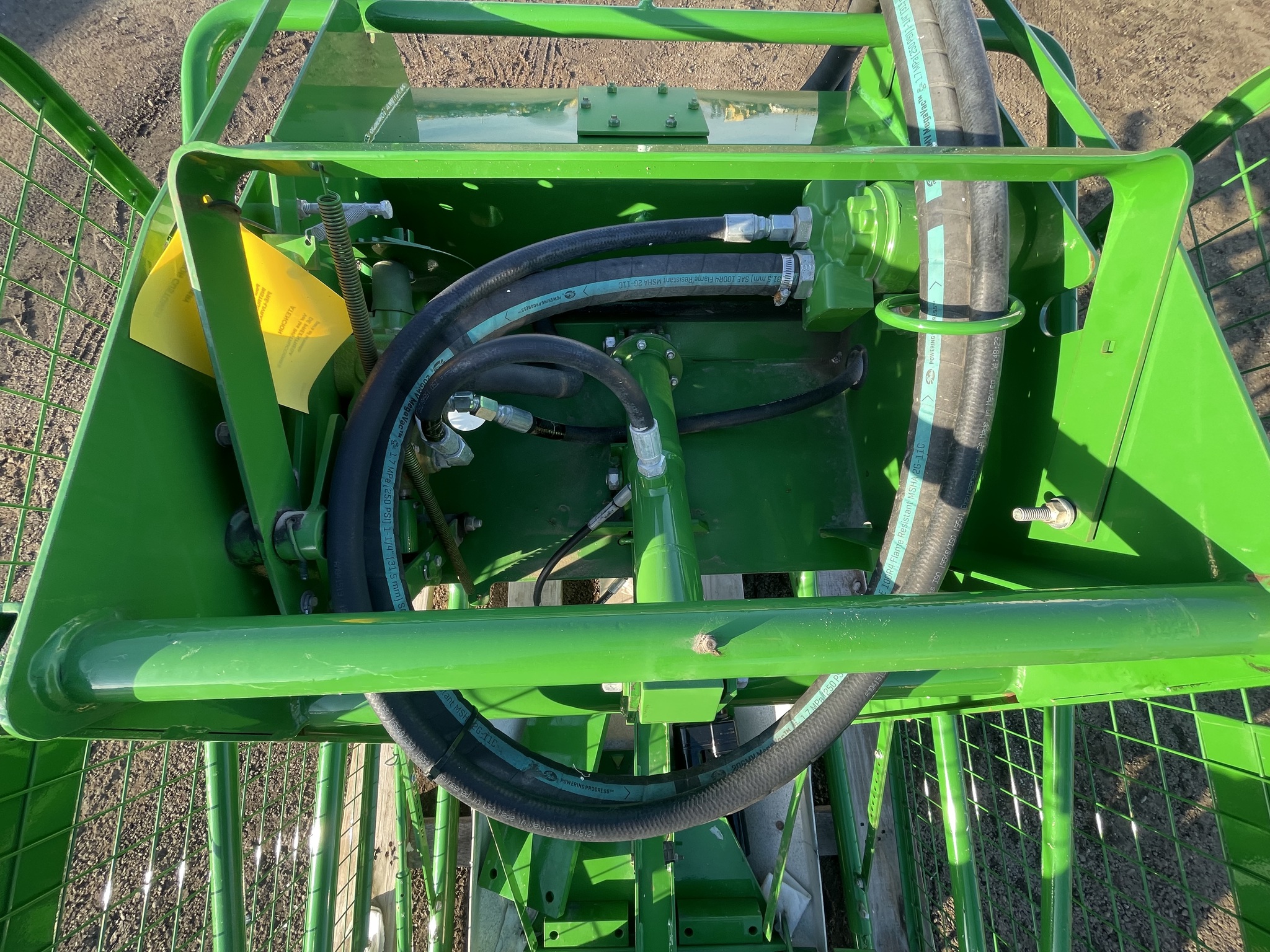 2021 John Deere 42BE Image 9