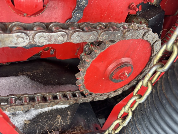 Used 2012 Case IH RB564 Round Balers at Horizon Ag & Turf in St. Paul, AB - Photo5