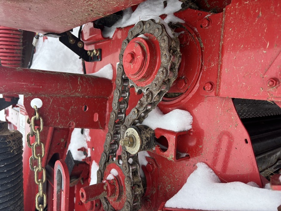 Used 2012 Case IH RB564 Round Balers at Horizon Ag & Turf in St. Paul, AB - Photo15