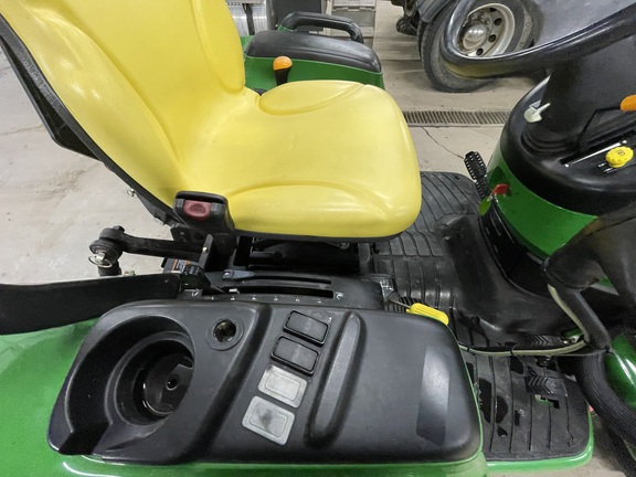2012 John Deere 3320 - Photo6