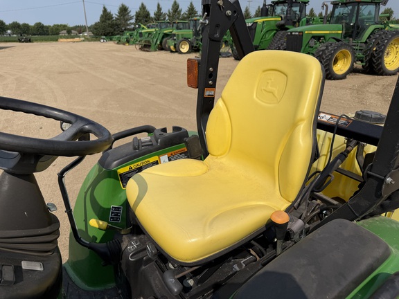 2012 John Deere 3320 - Photo24