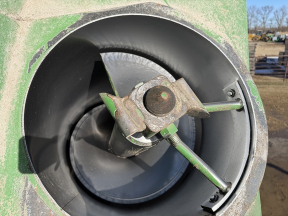 2013 J&M 1501-22 - Photo23